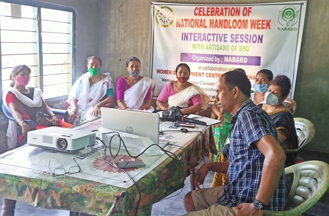 The National Handloom Day celebrated by the Artisans of Self Help Group (SHGs)